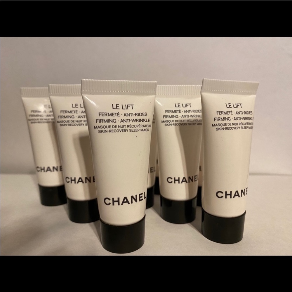 Chanel Le Lift sleeping mask